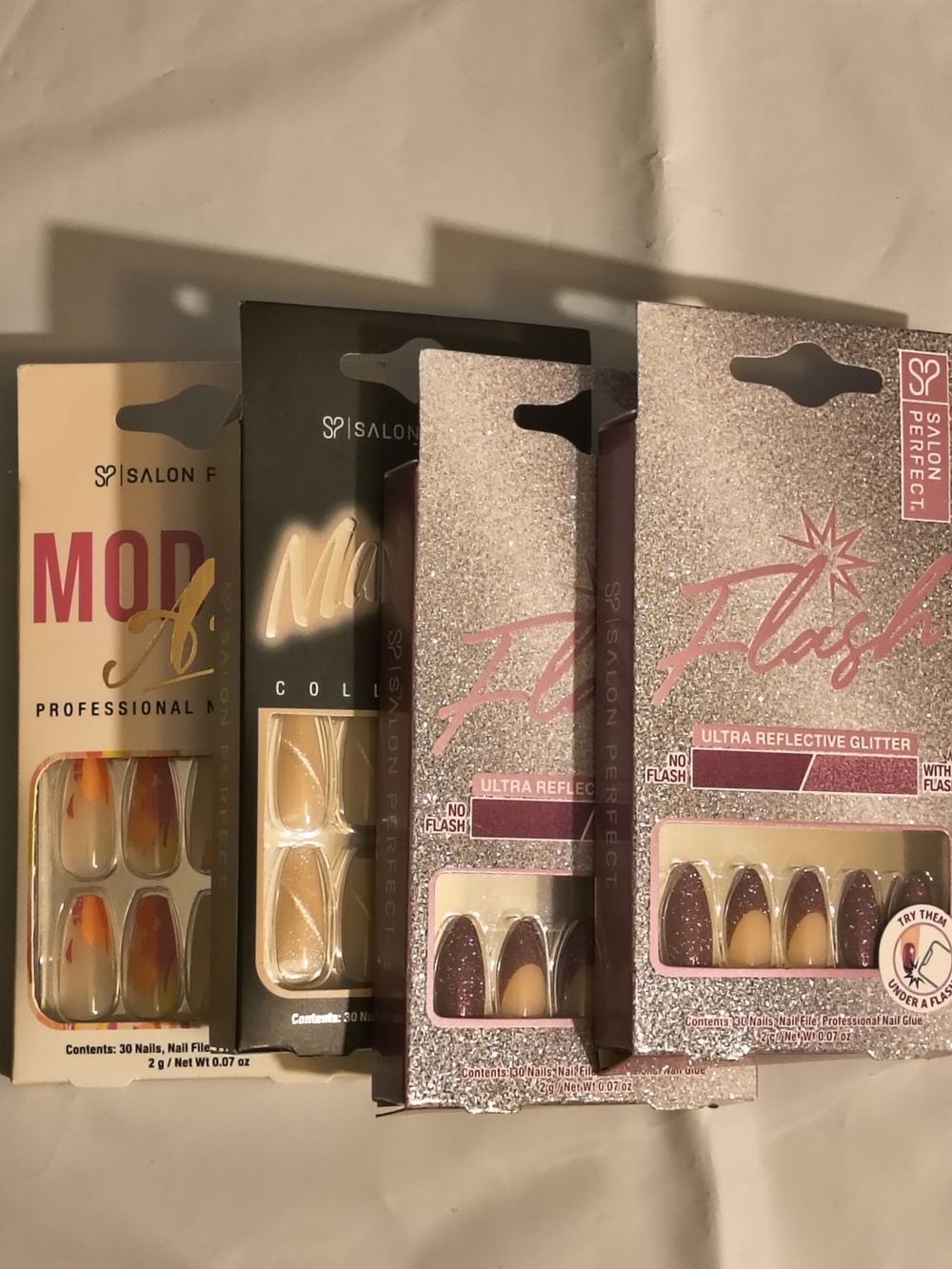 Salon Perfect Press-On Nail Set
